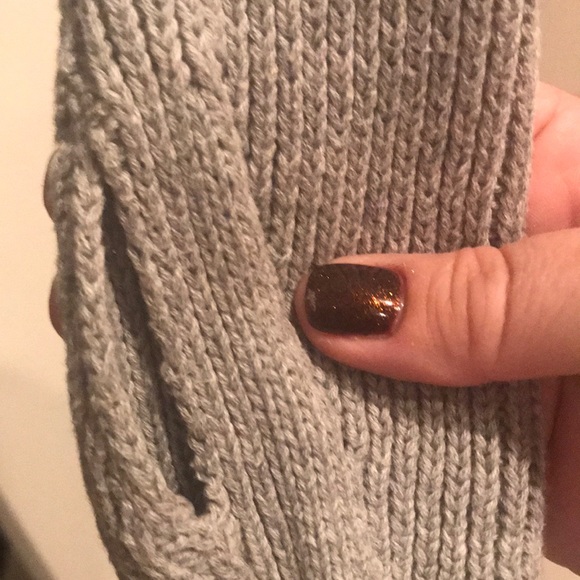 Lululemon Sweater in Gray - Picture 7 of 7